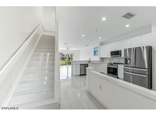 827 Hampton Circle #146 Naples FL 34105 226022969 image2