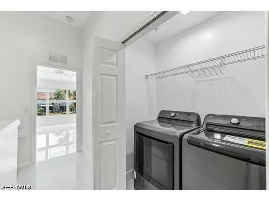 827 Hampton Circle #146 Naples FL 34105 226022969 image23