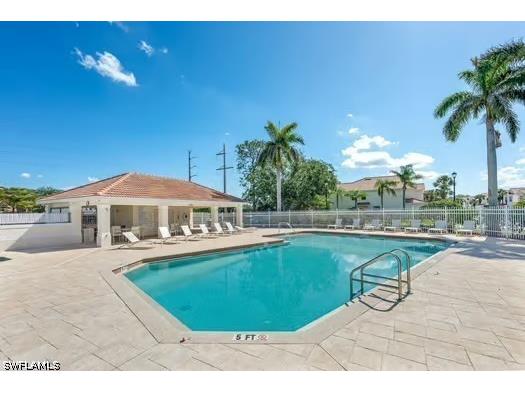 827 Hampton Circle #146 Naples FL 34105 226022969 image24