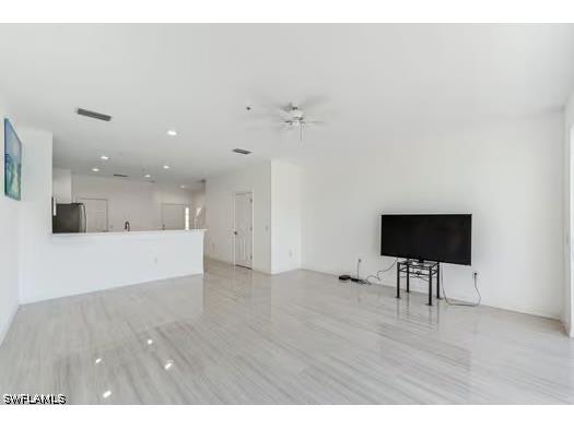 827 Hampton Circle #146 Naples FL 34105 226022969 image6
