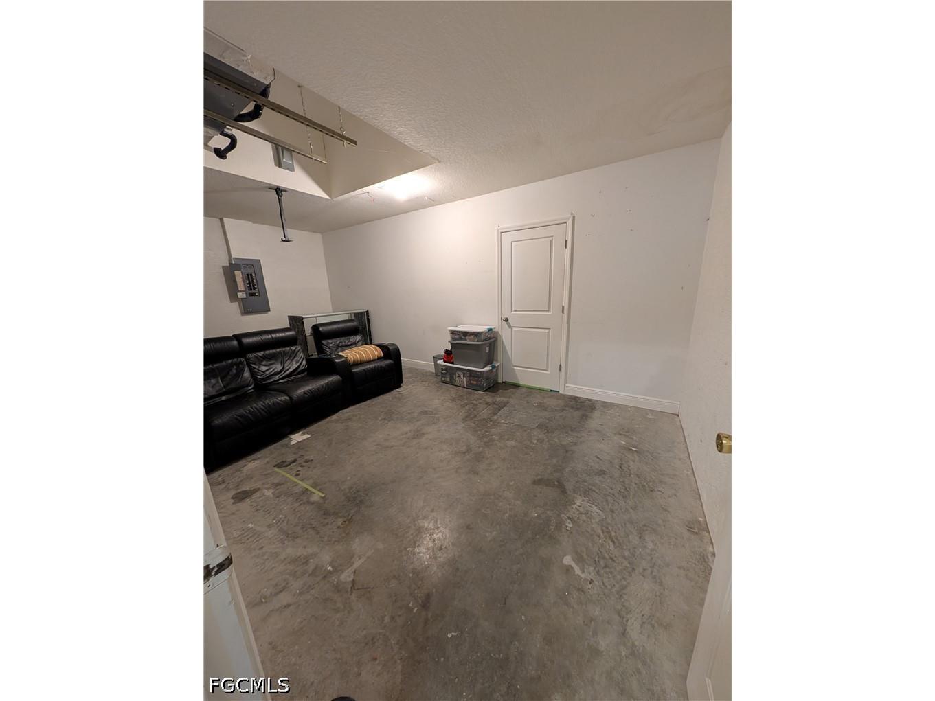 827 NE 17th Street Cape Coral FL 33909 2026028414 image21