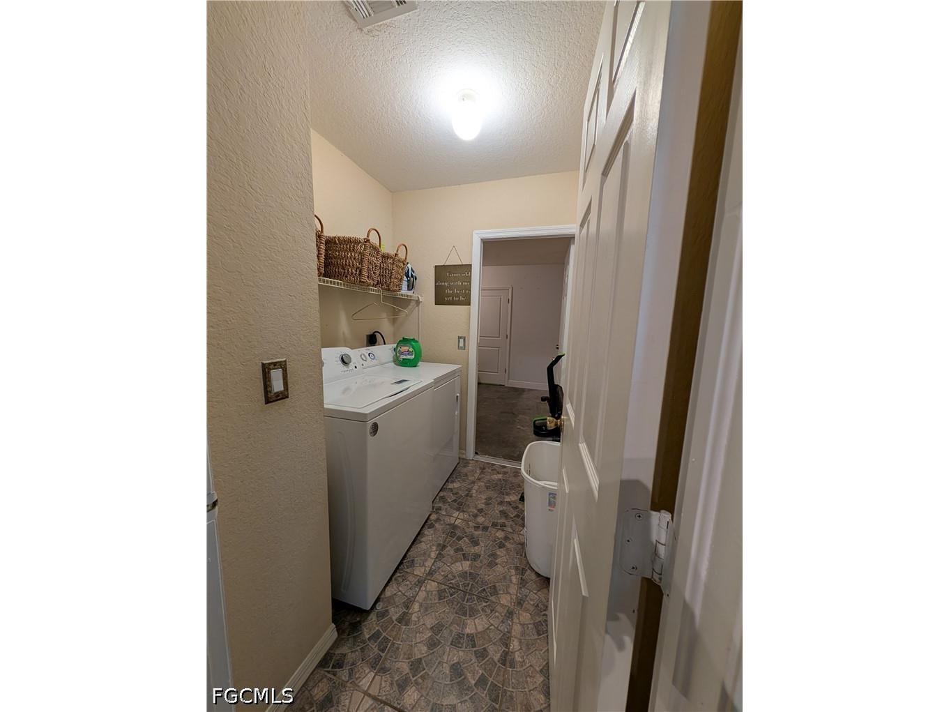 827 NE 17th Street Cape Coral FL 33909 2026028414 image23