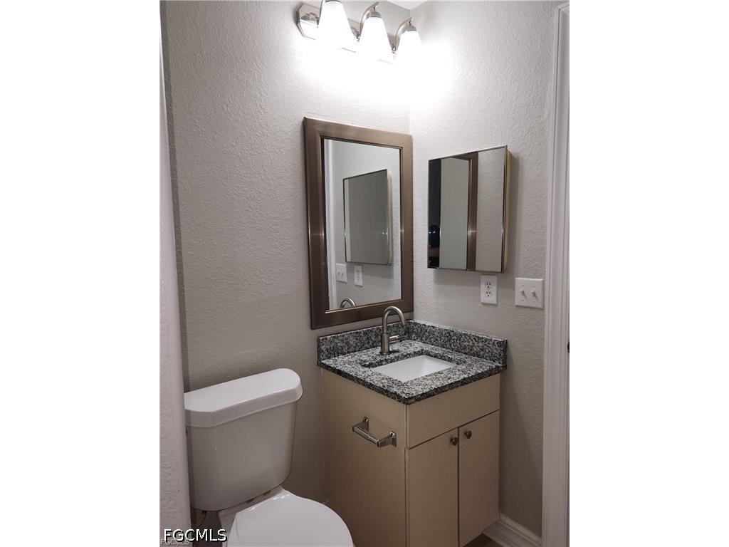 827 NE 23rd Terrace Cape Coral FL 33909 2026018873 image10