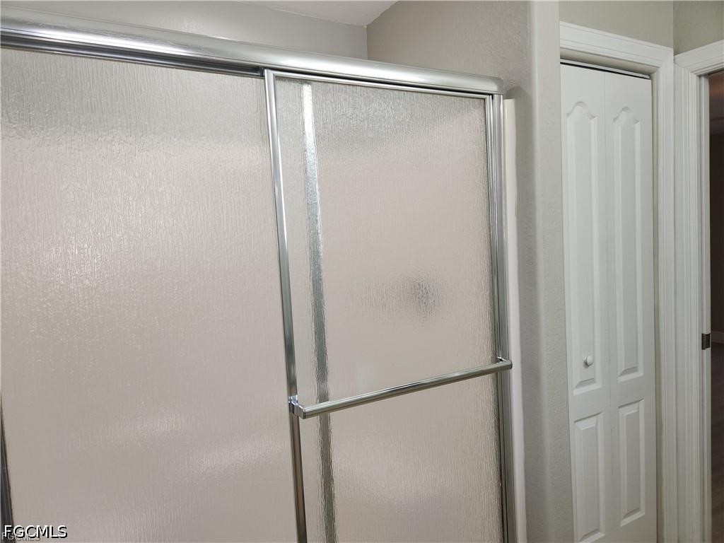 827 NE 23rd Terrace Cape Coral FL 33909 2026018873 image18