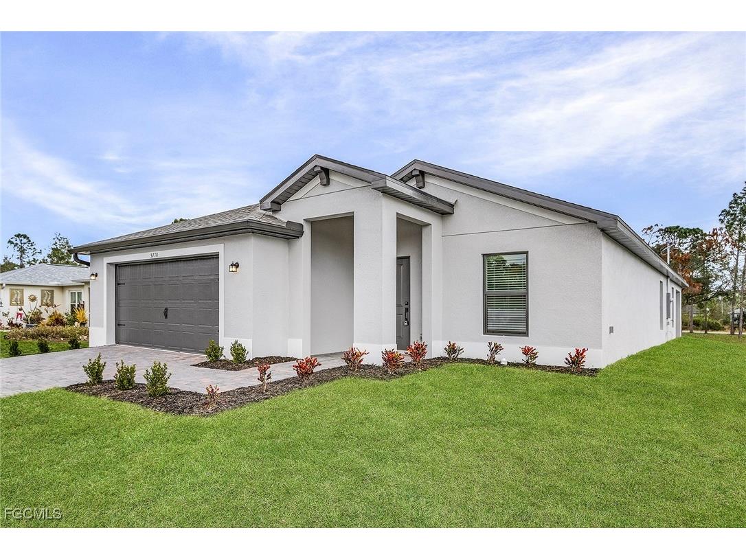 827 Rue Labeau Circle Fort Myers FL 33913 2025026363 image2