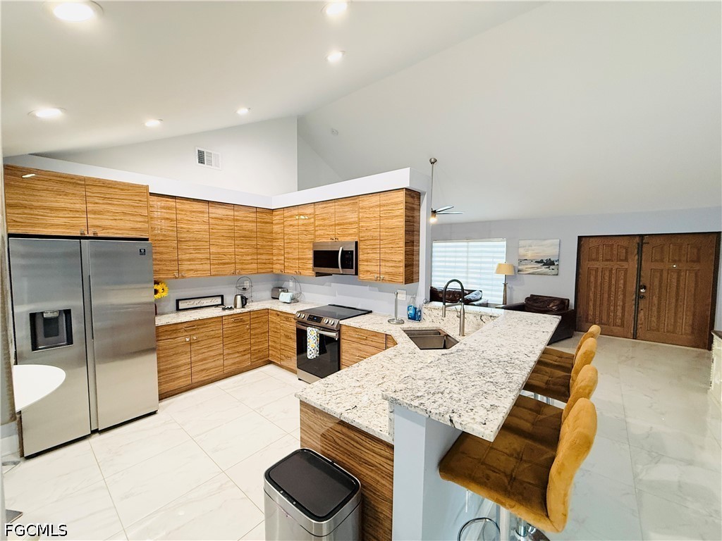 827 SW 24th Street Cape Coral FL 33991 2026030207 image4