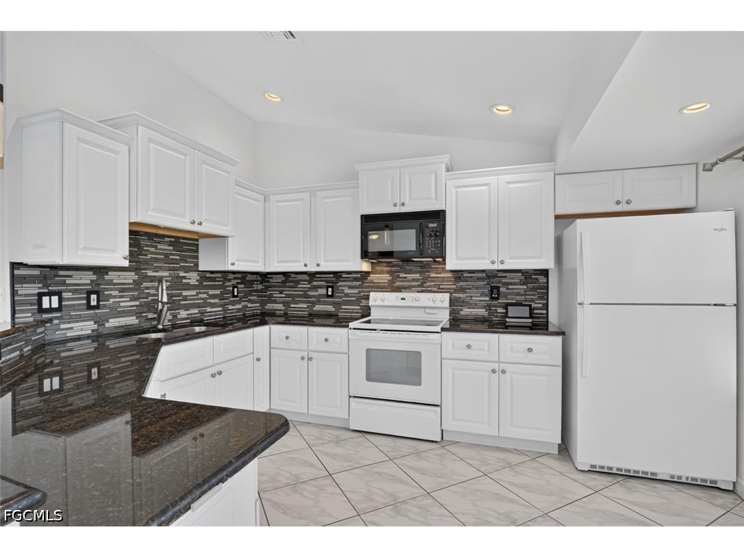 827 SW 29th Terrace Cape Coral FL 33914 2026026772 image10