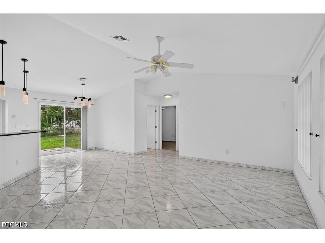 827 SW 29th Terrace Cape Coral FL 33914 2026026772 image5
