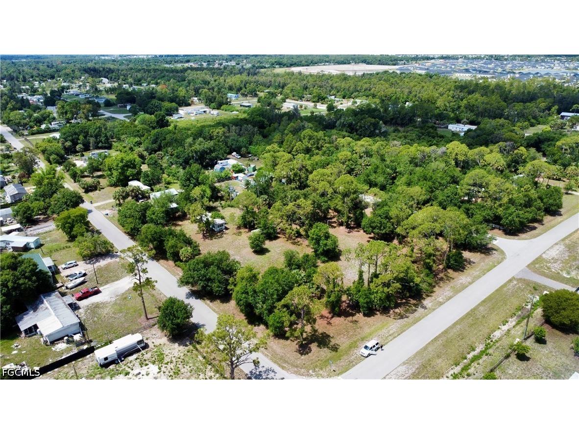 8270 Ebson Drive North Fort Myers FL 33917 2026022972 image3