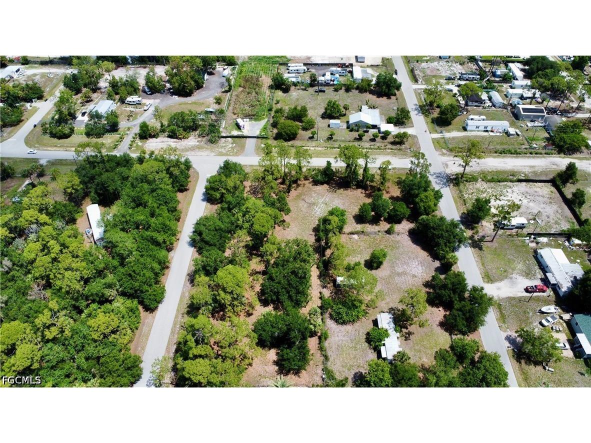 8270 Ebson Drive North Fort Myers FL 33917 2026022972 image4
