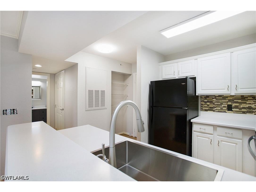 8271 Key Royal Circle #924 Naples FL 34119 226018970 image4