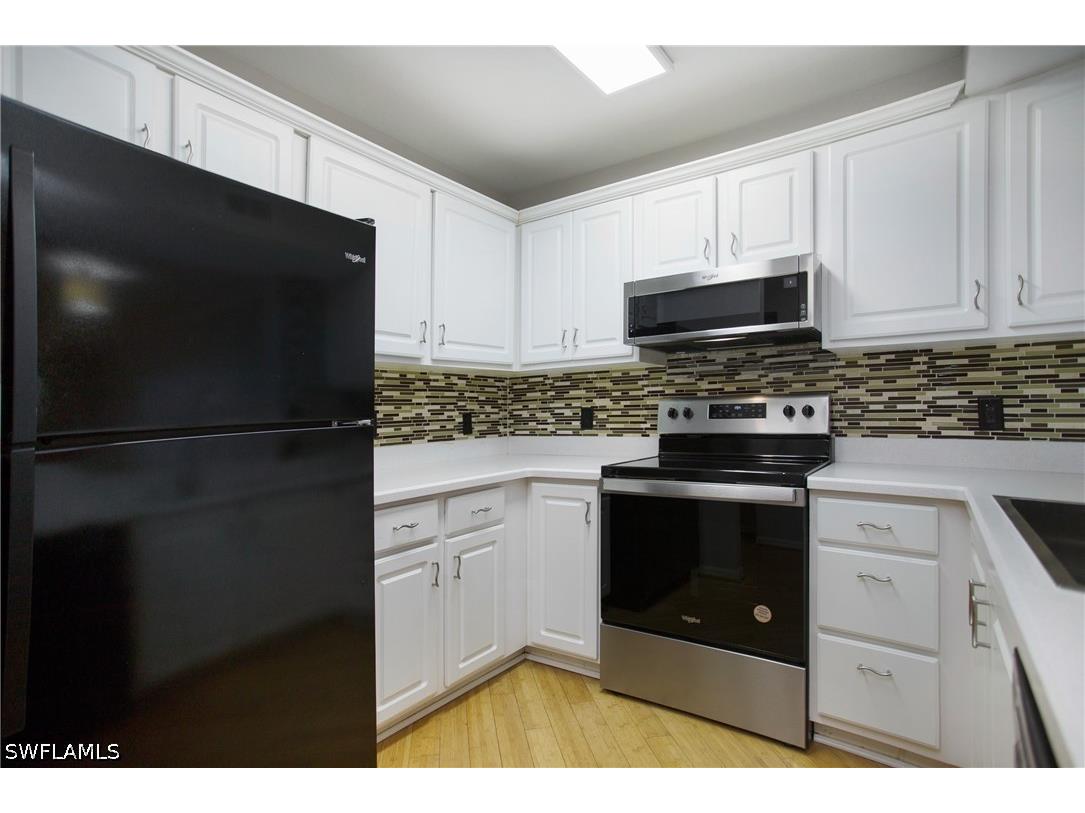 8271 Key Royal Circle #924 Naples FL 34119 226018970 image6