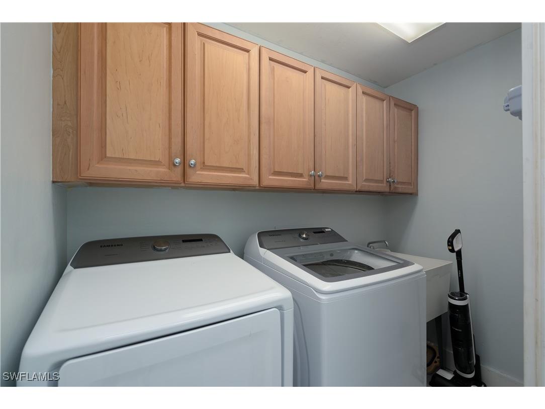 8271 Laurel Lakes Way Naples FL 34119 225085168 image14