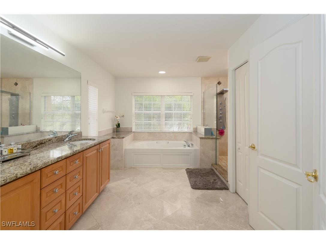 8271 Laurel Lakes Way Naples FL 34119 225085168 image19