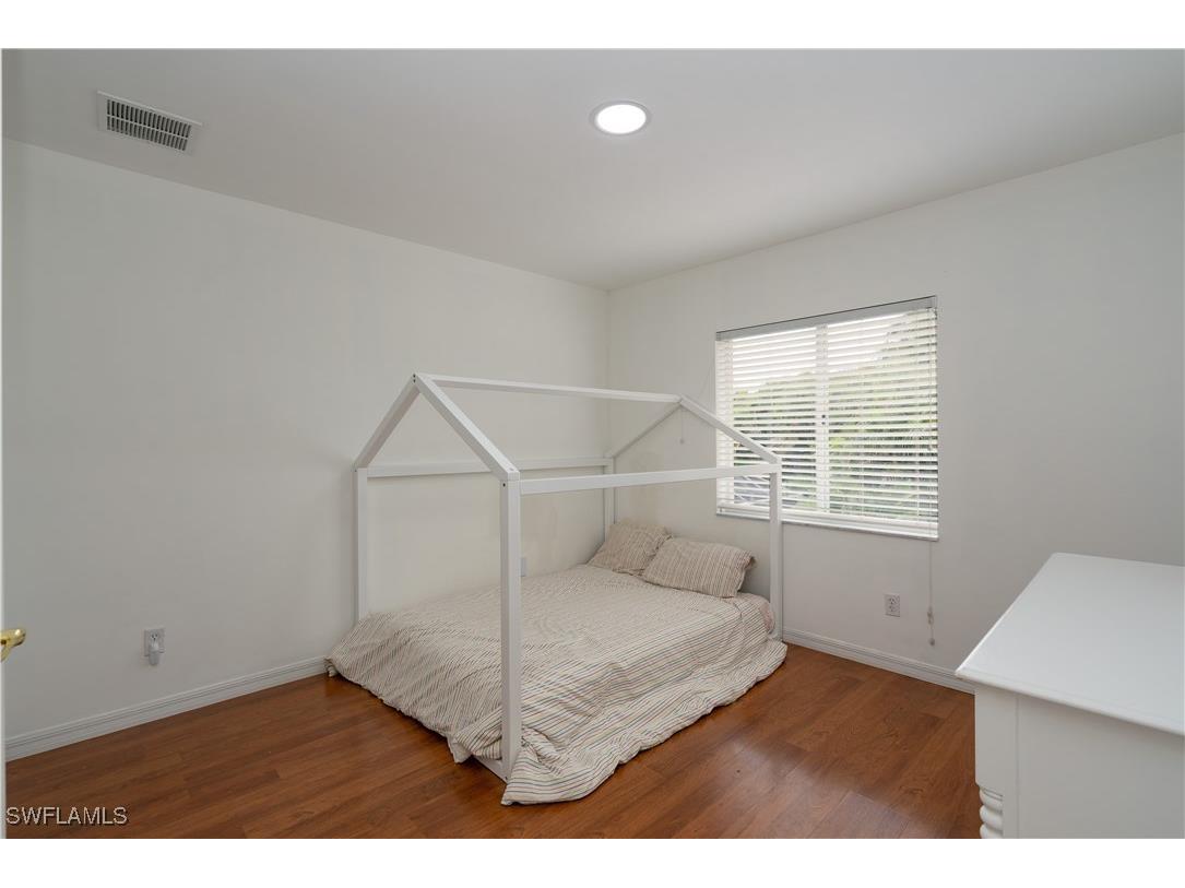 8271 Laurel Lakes Way Naples FL 34119 225085168 image21