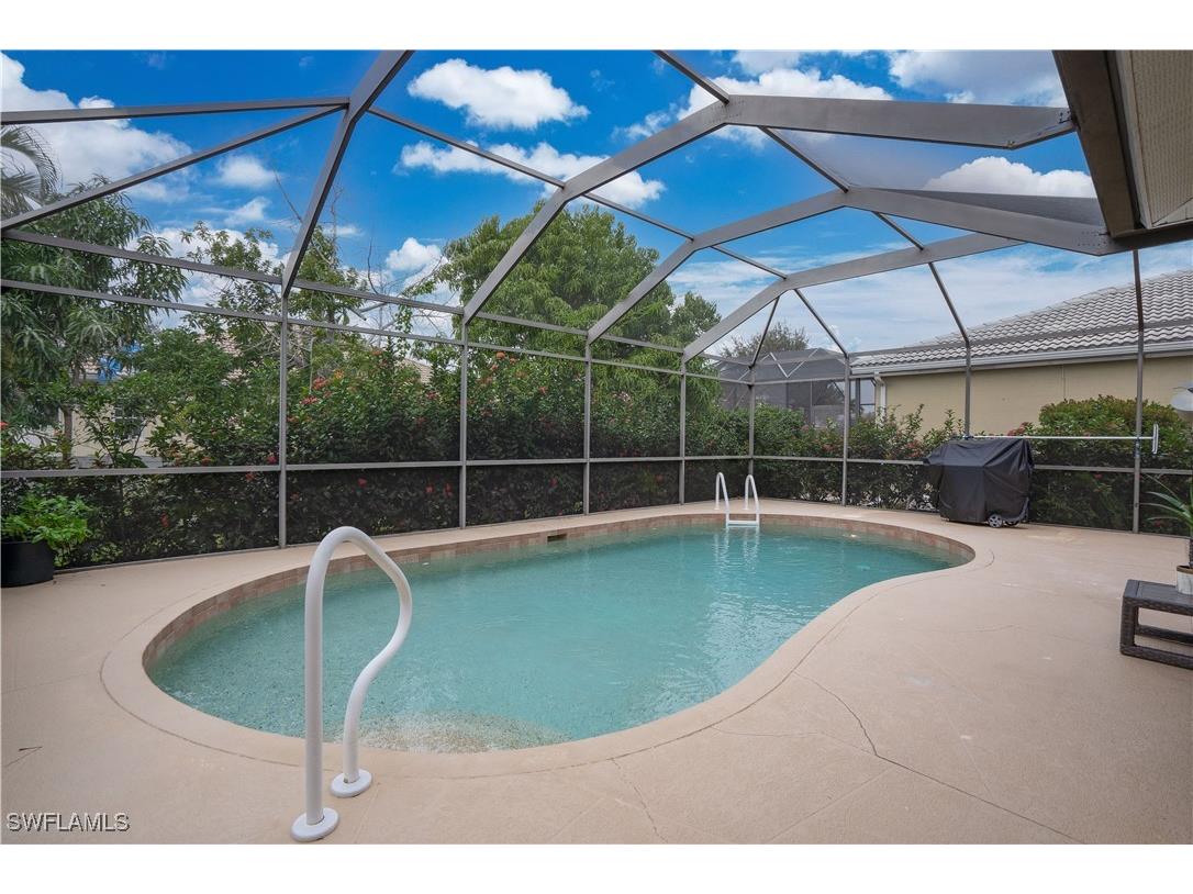 8271 Laurel Lakes Way Naples FL 34119 225085168 image25