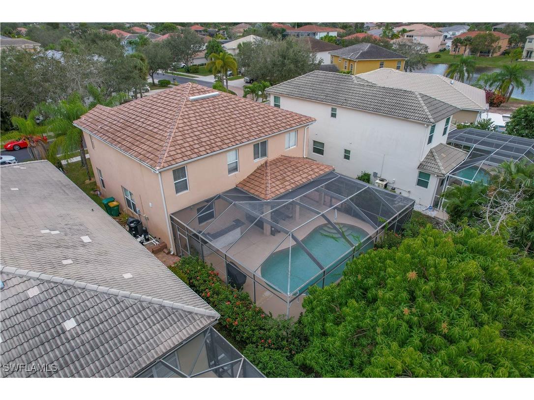 8271 Laurel Lakes Way Naples FL 34119 225085168 image3