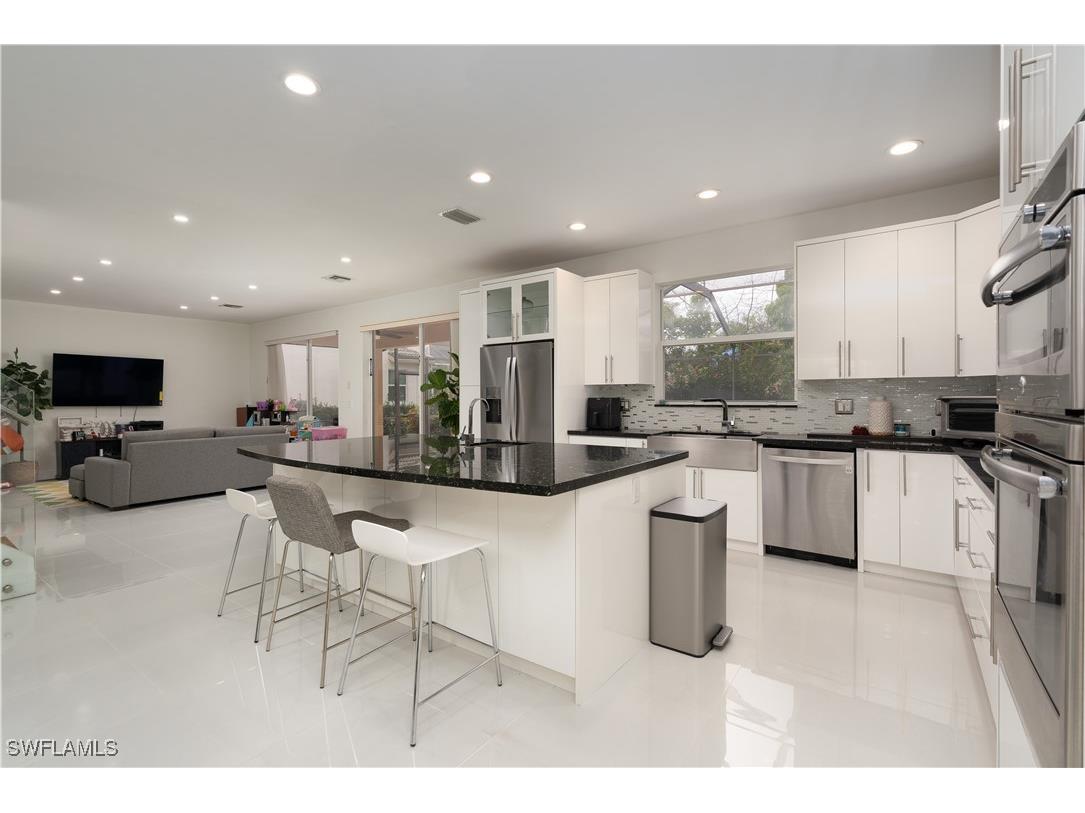 8271 Laurel Lakes Way Naples FL 34119 225085168 image7