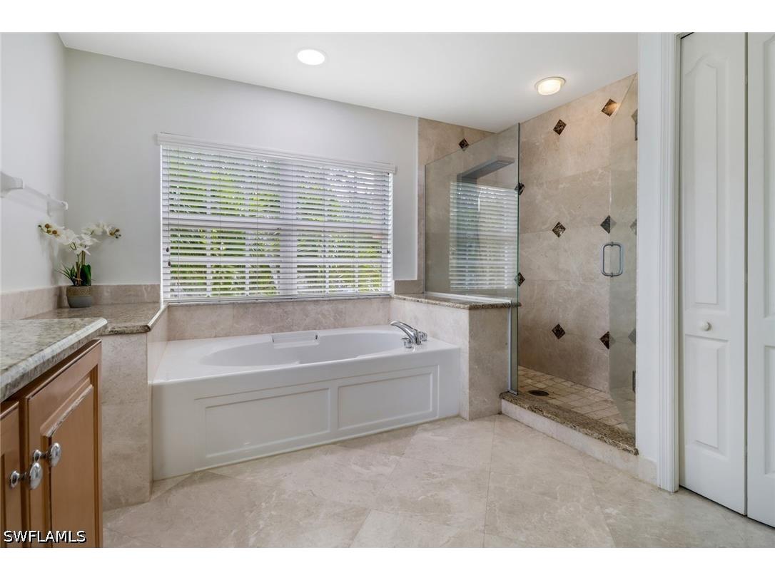 8271 Laurel Lakes Way Naples FL 34119 226025698 image25