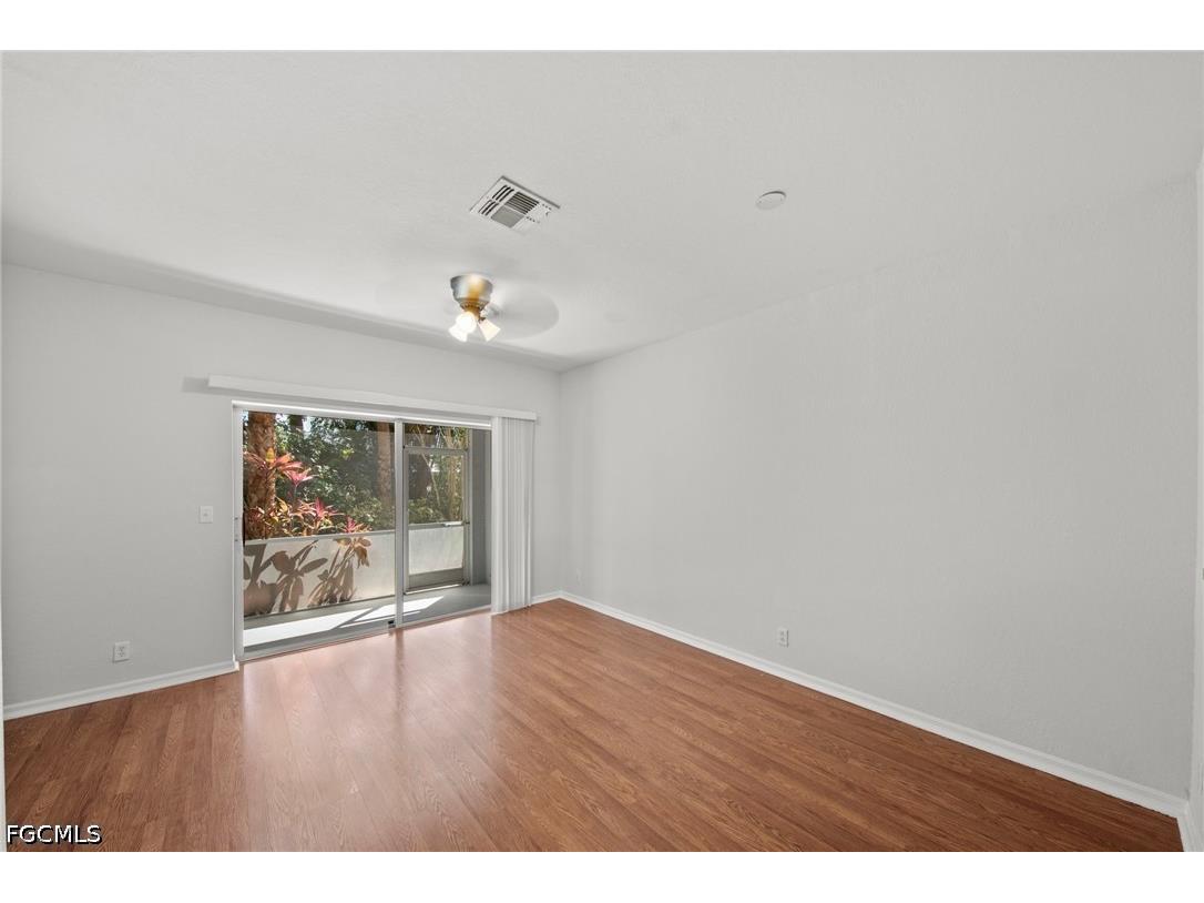 8273 Pacific Beach Drive Fort Myers FL 33966 2026017288 image12