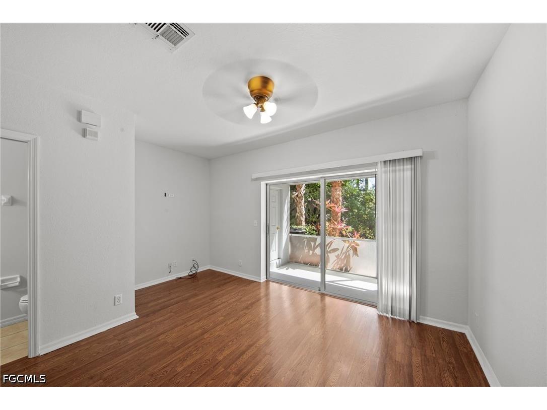8273 Pacific Beach Drive Fort Myers FL 33966 2026017288 image14