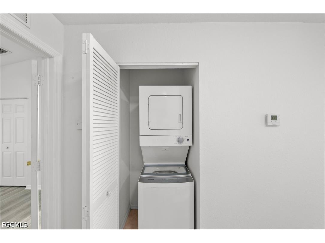 8273 Pacific Beach Drive Fort Myers FL 33966 2026017288 image19