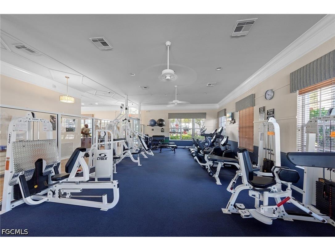 8273 Pacific Beach Drive Fort Myers FL 33966 2026017288 image37