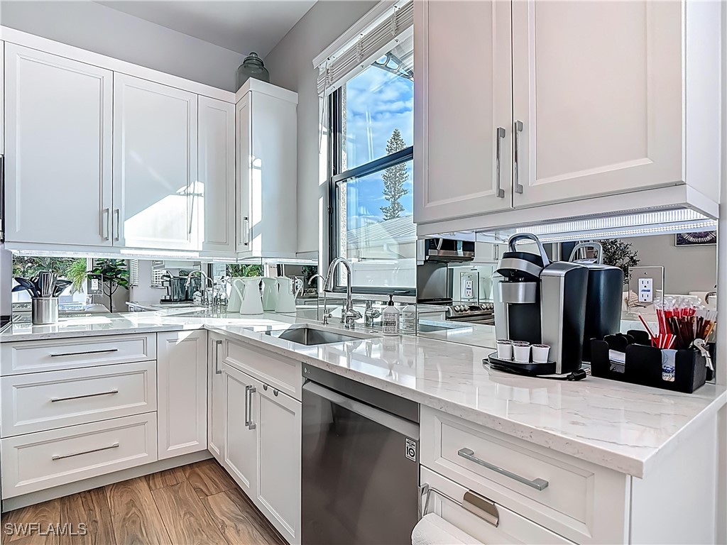 828 100th Avenue N Naples FL 34108 225085141 image18