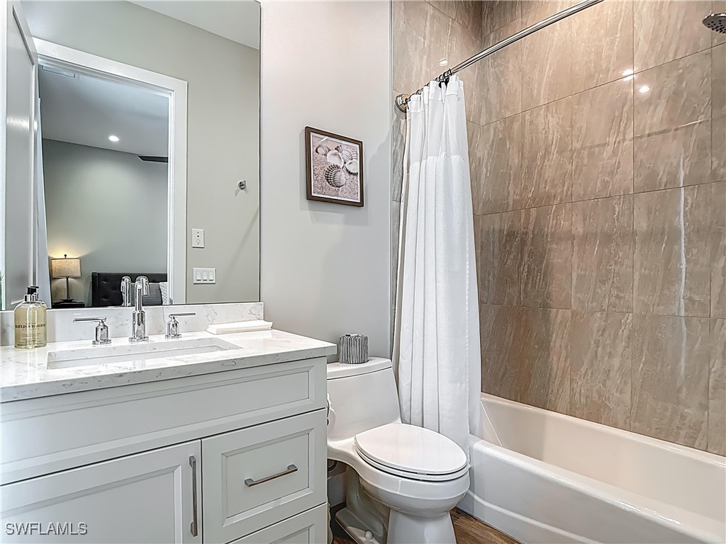 828 100th Avenue N Naples FL 34108 225085141 image32