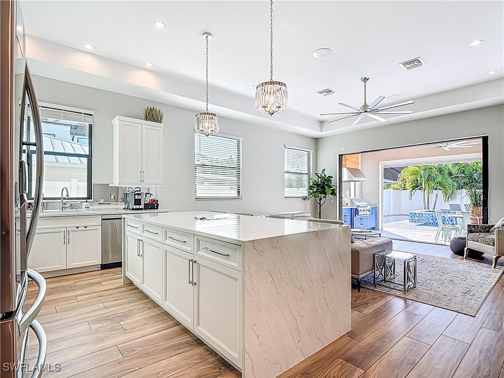 828 100th Avenue N Naples FL 34108 225085141 image9