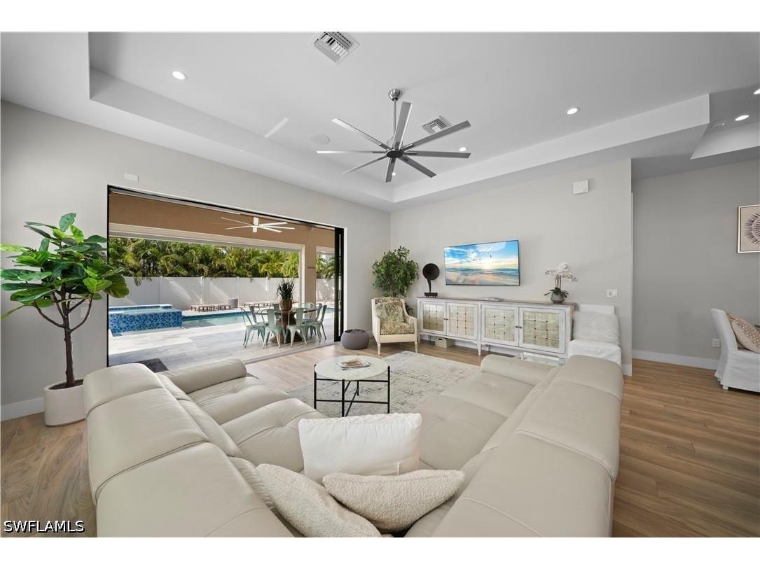 828 100th Avenue N Naples FL 34108 226024813 image11