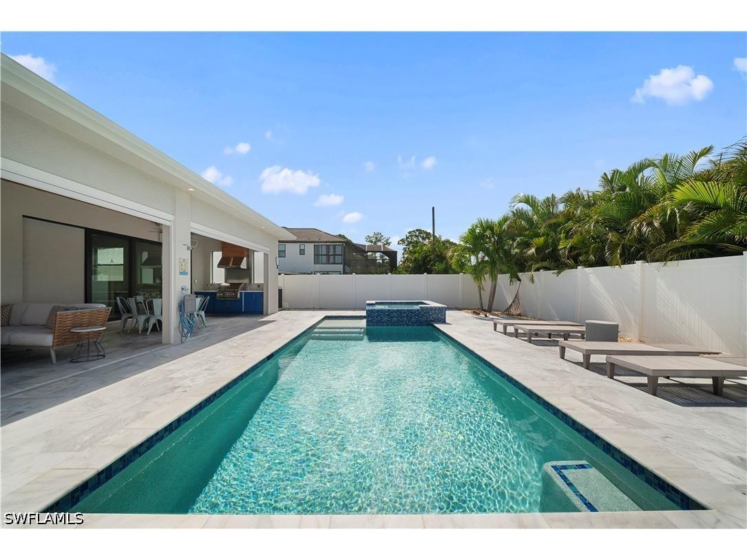 828 100th Avenue N Naples FL 34108 226024813 image36