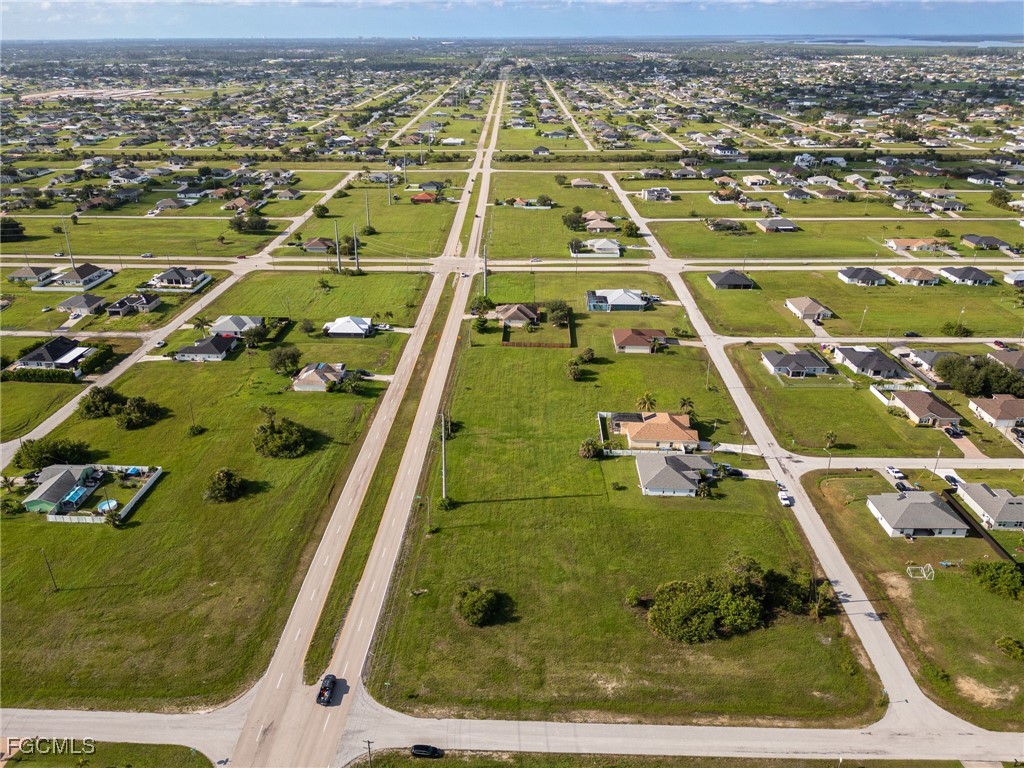 828 El Dorado Boulevard N Cape Coral FL 33993 2025002086 image14