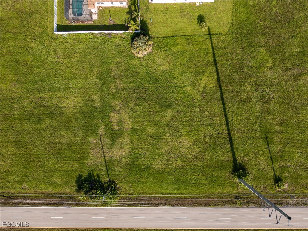 828 El Dorado Boulevard N Cape Coral FL 33993 2025002086 image4