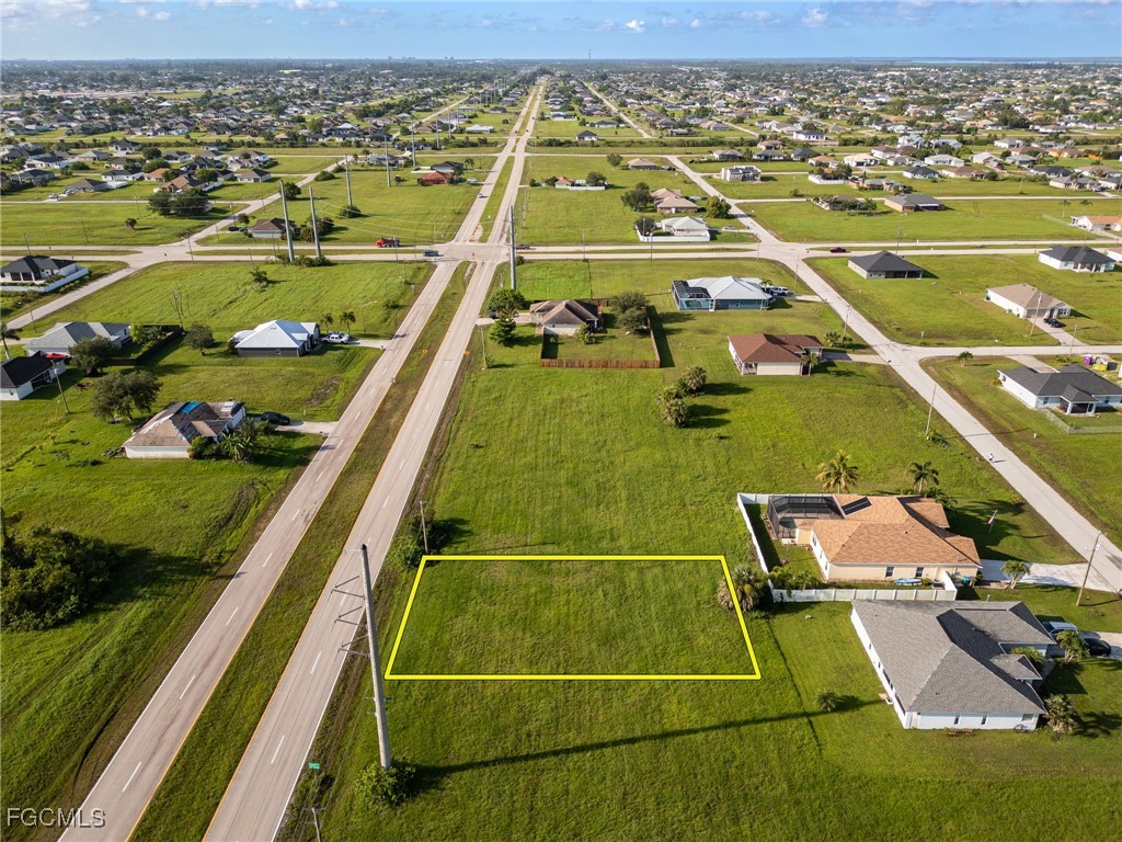 828 El Dorado Boulevard N Cape Coral FL 33993 2025002086 image5