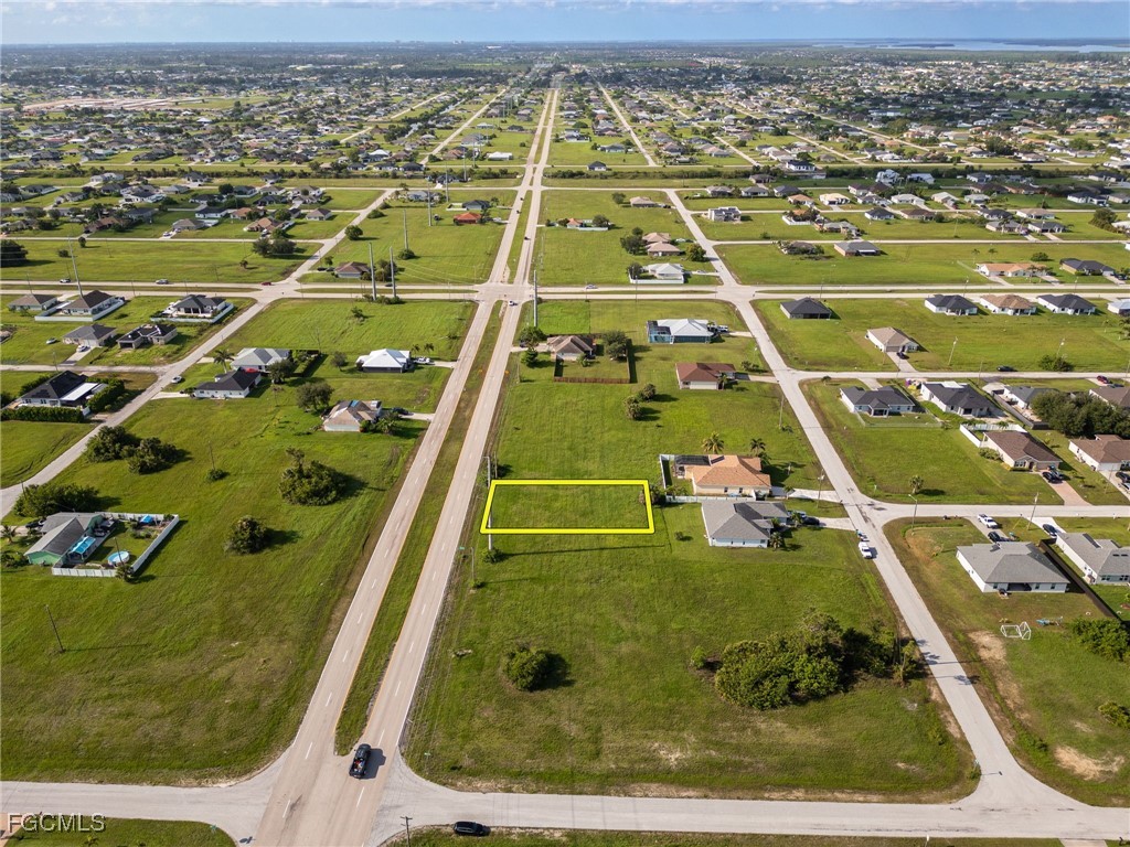 828 El Dorado Boulevard N Cape Coral FL 33993 2025002086 image6