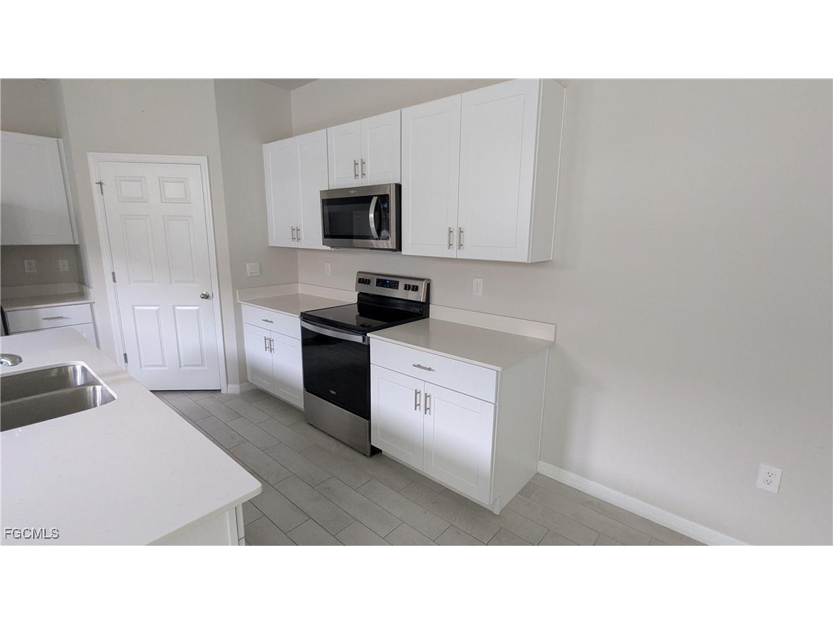 828 Friendship Circle Labelle FL 33935 2025010717 image9