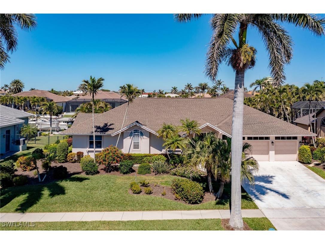 828 Giralda Court Marco Island FL 34145 225077739 image1