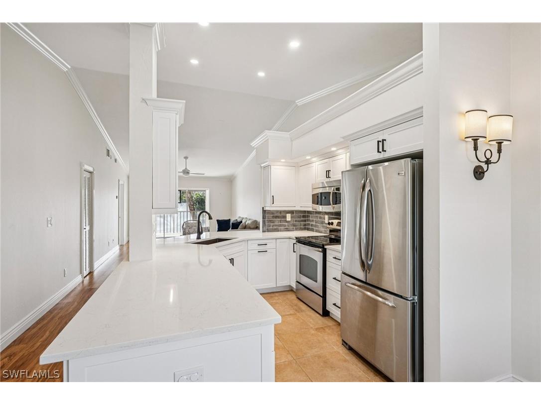  Naples FL 34108 226008045 image15