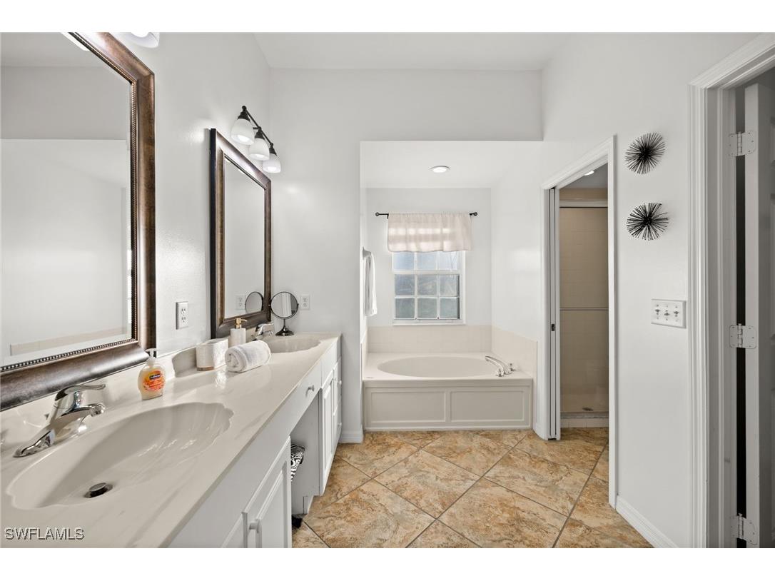 828 NE 6th Avenue Cape Coral FL 33909 225084372 image33