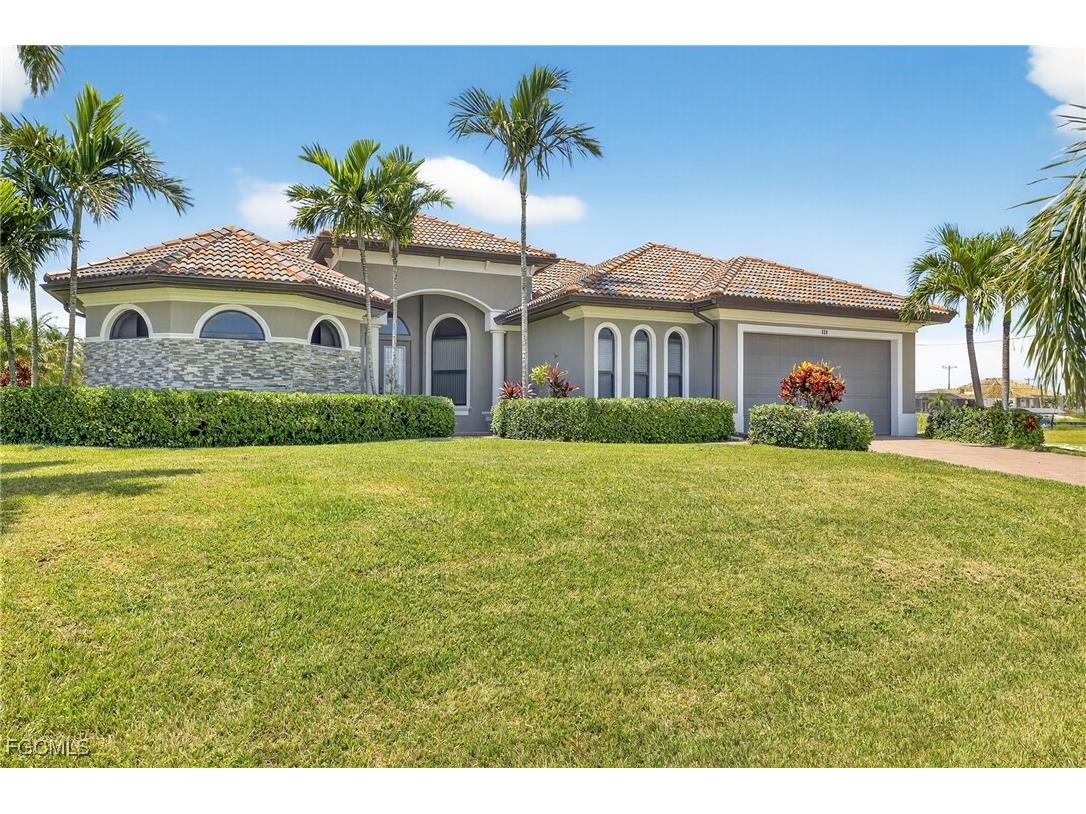 828 NW 39th Avenue Cape Coral FL 33993 2025014313 image1