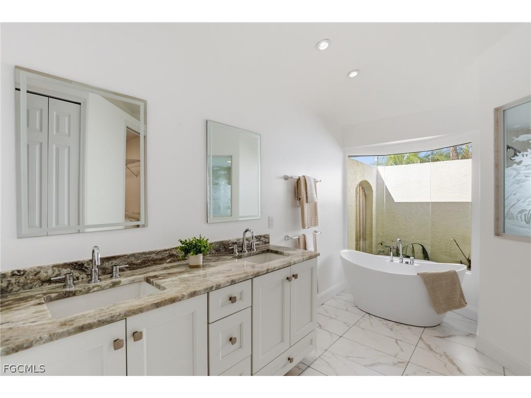 828 SW 52nd Street Cape Coral FL 33914 2026009653 image15