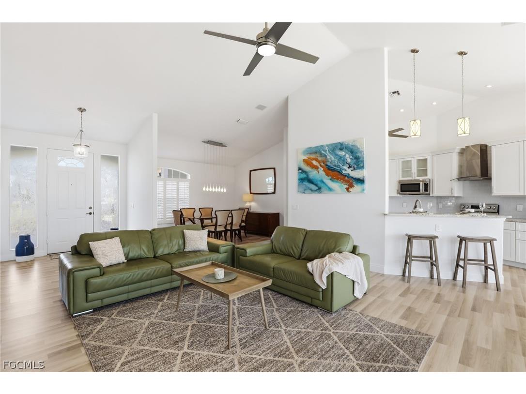 828 SW 52nd Street Cape Coral FL 33914 2026009653 image5