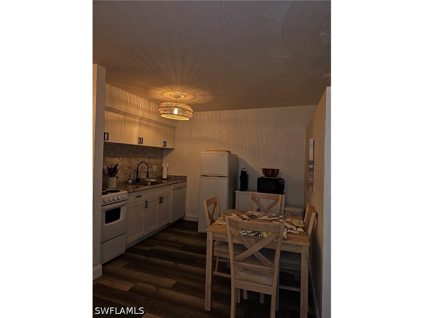 828 Wiggins Pass Road #9 Naples FL 34110 226016384 image12