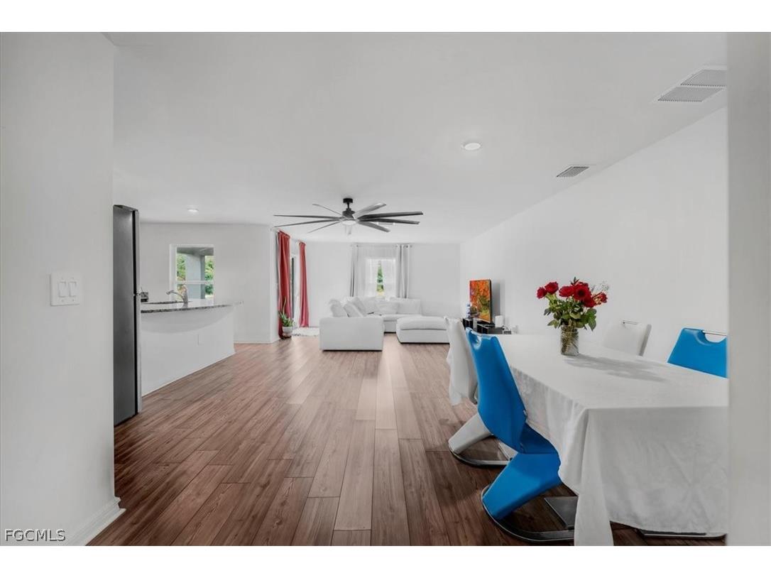 828 Youngreen Drive Fort Myers FL 33913 2026008480 image12