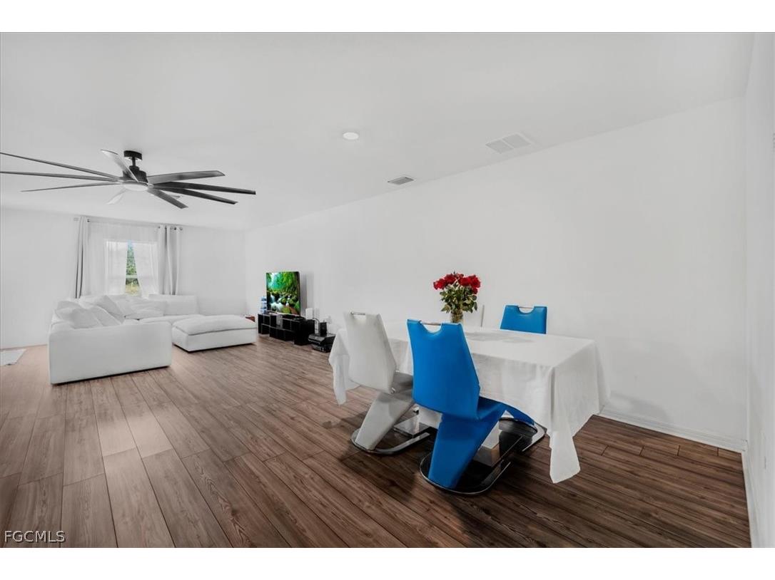 828 Youngreen Drive Fort Myers FL 33913 2026008480 image25