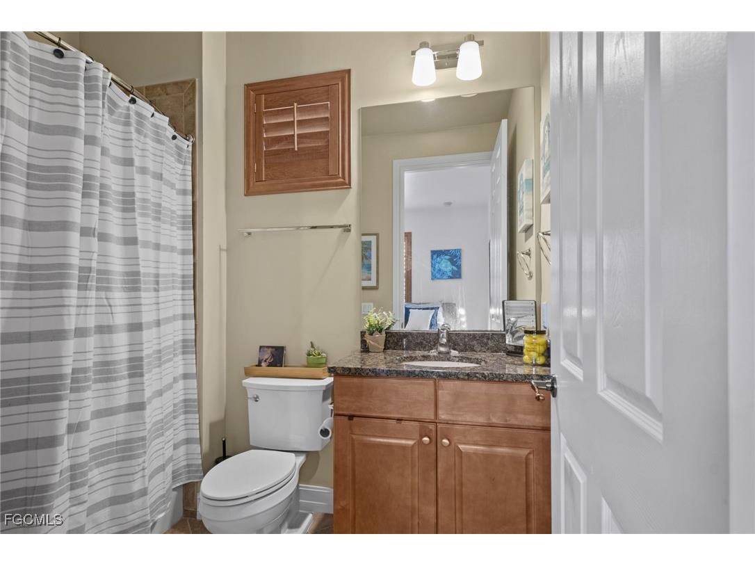 8281 Bibiana Way #801 Fort Myers FL 33912 2025024098 image16
