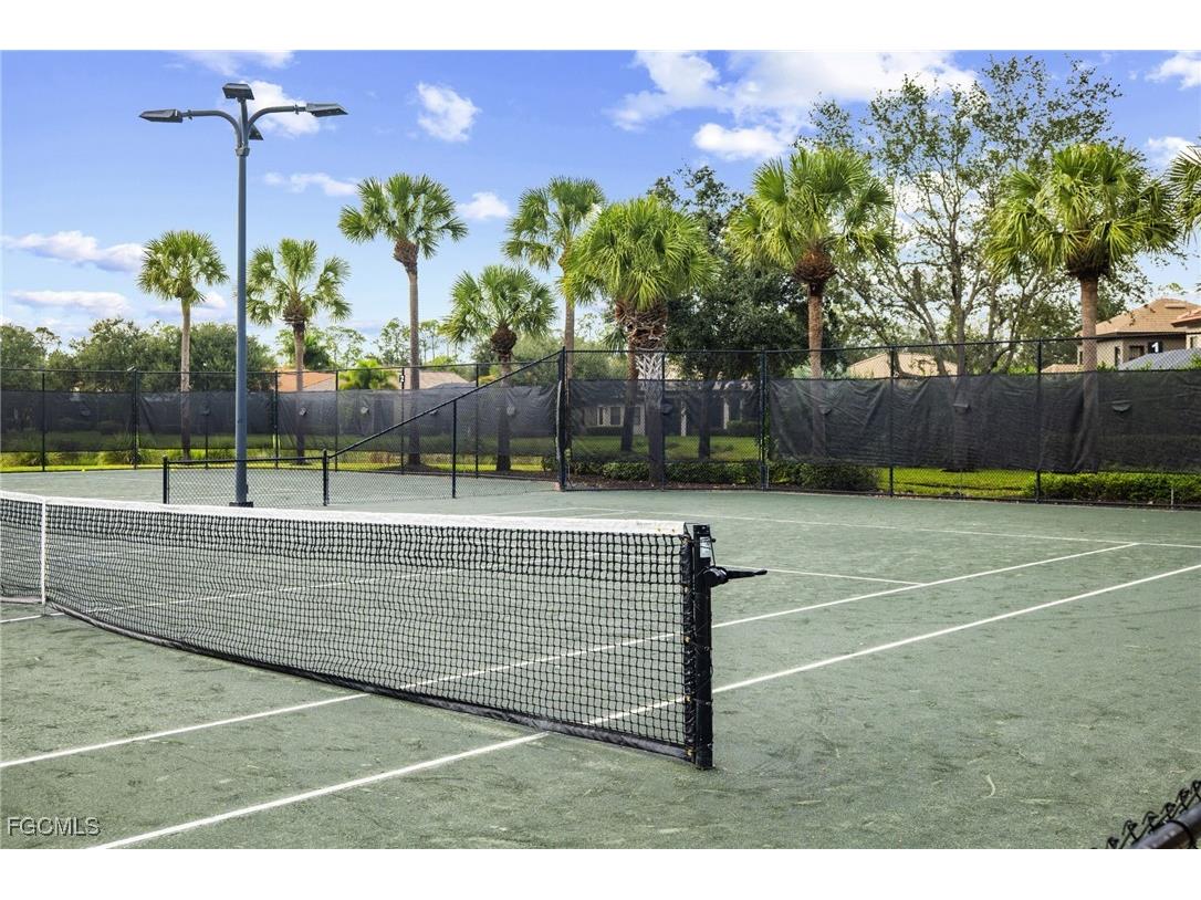 8281 Bibiana Way #801 Fort Myers FL 33912 2025024098 image32