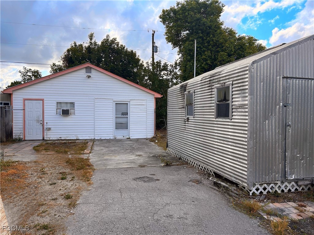 8281 Sevigny Drive North Fort Myers FL 33917 2025011820 image12