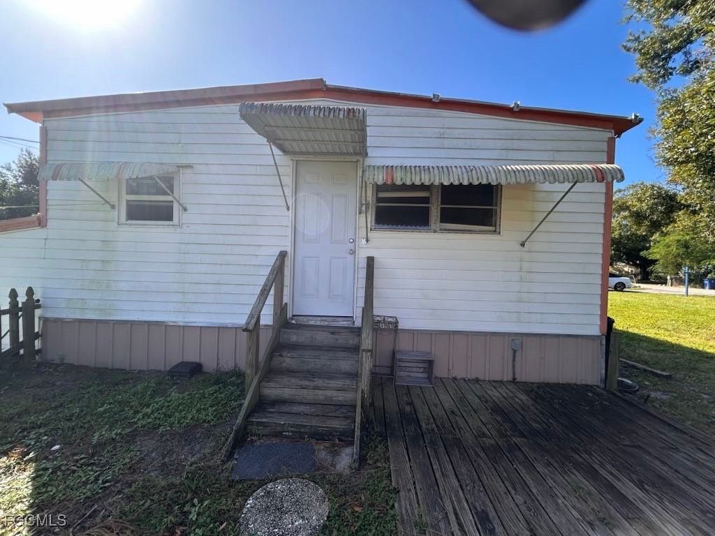 8281 Sevigny Drive North Fort Myers FL 33917 2025011820 image17